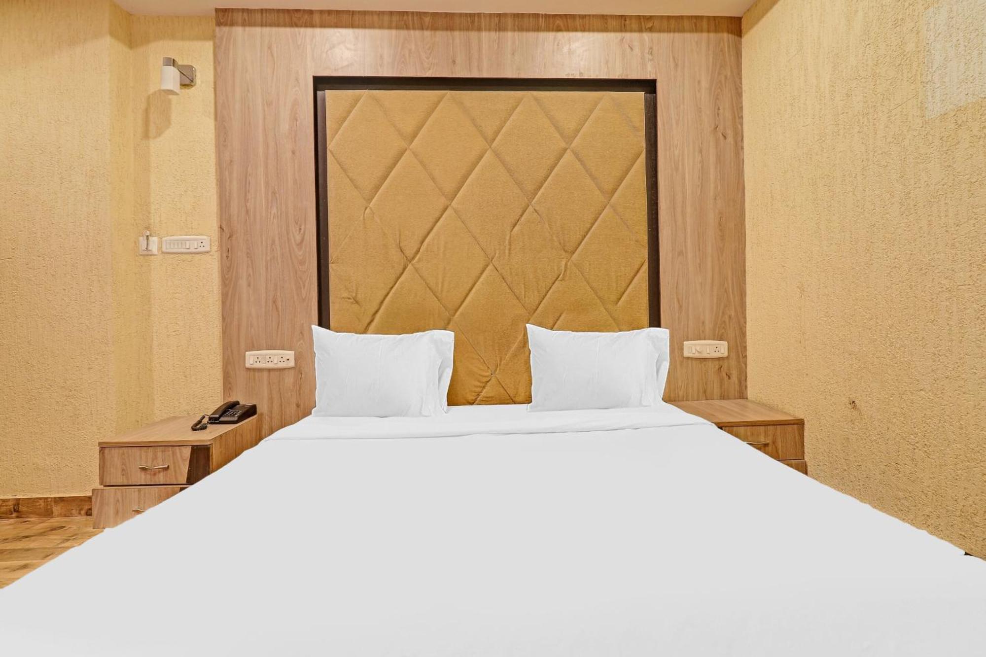 Hotel O Anbu Residency Tiruchirappalli Zewnętrze zdjęcie