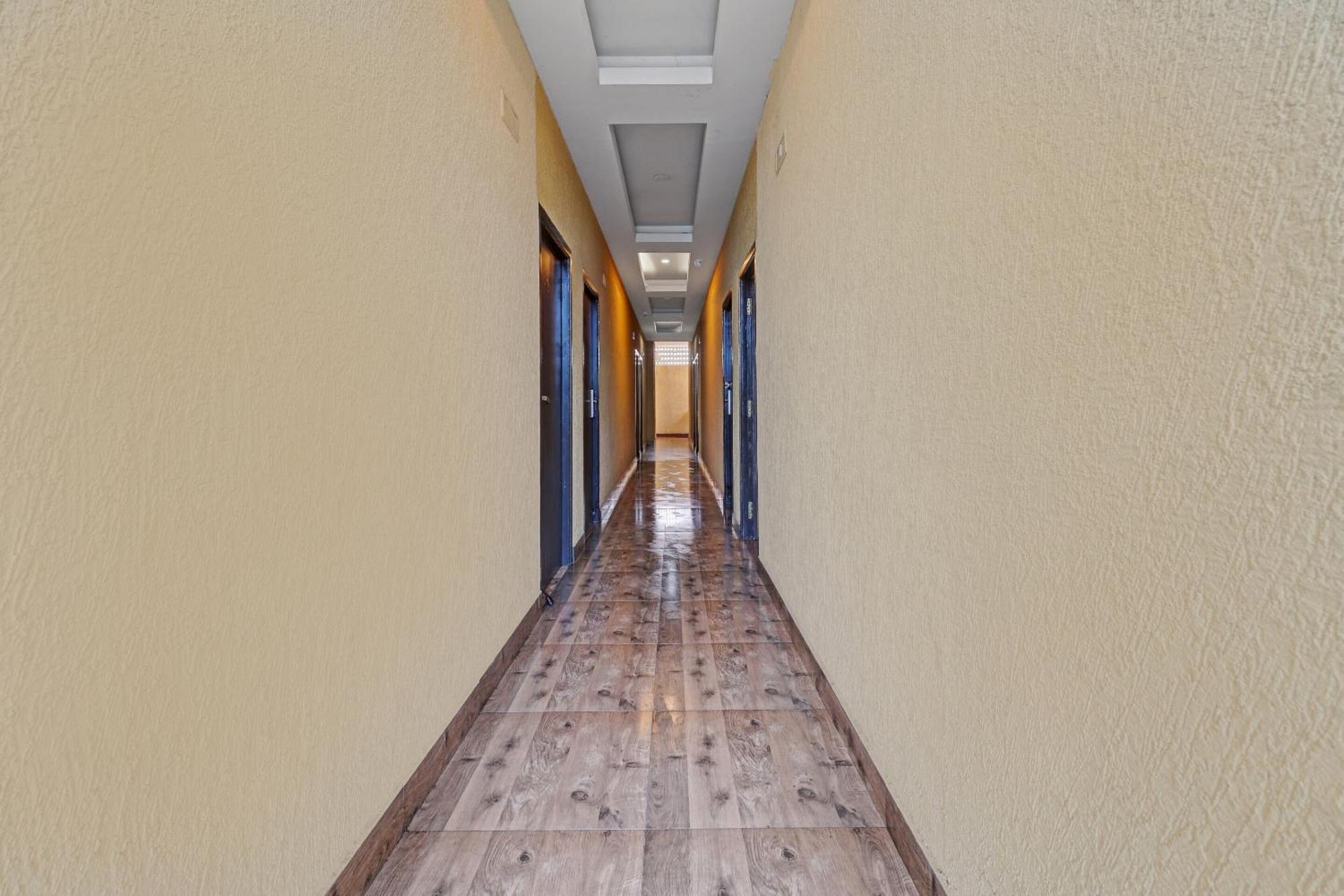 Hotel O Anbu Residency Tiruchirappalli Zewnętrze zdjęcie