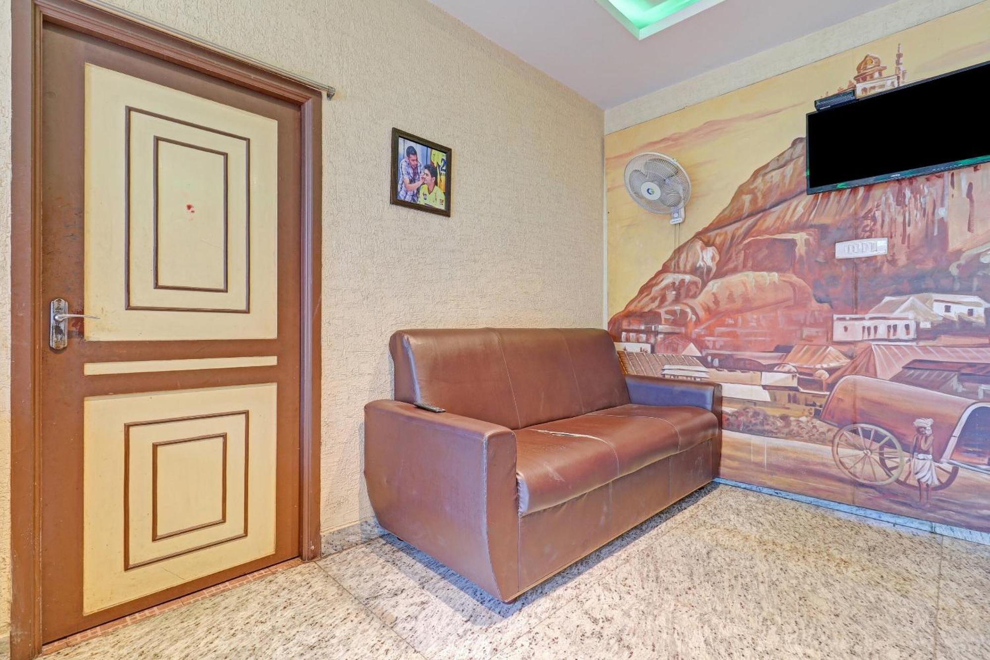 Hotel O Anbu Residency Tiruchirappalli Zewnętrze zdjęcie